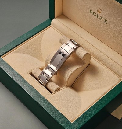 Rolex Sky-dweller Green New Fullset 08 2024 Eu Caseback Sticker