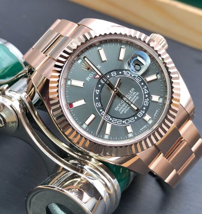Rolex Sky-dweller Grey 2022