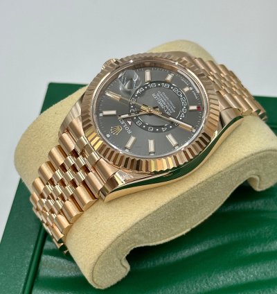 Rolex Sky-dweller Grey Jub