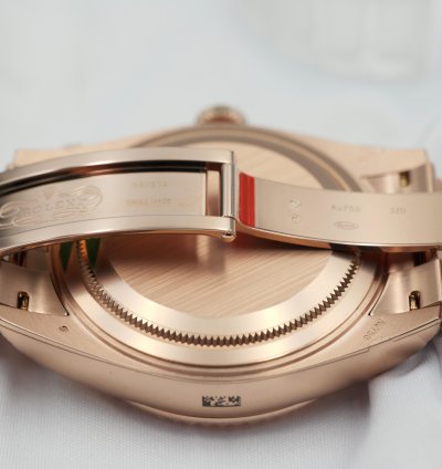 Rolex Sky-dweller In Rose Gold With Blue Dial On Jubilee Bracelet 336935 Full Set