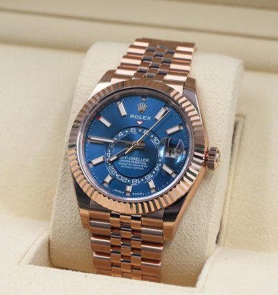 Rolex Sky-dweller In Rose Gold With Blue Dial On Jubilee Bracelet 336935 Full Set