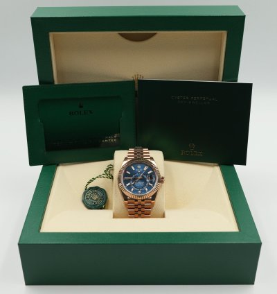 Rolex Sky-dweller In Rose Gold With Blue Dial On Jubilee Bracelet 336935 Full Set