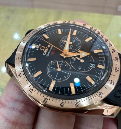 Omega Speedmaster Broad Arrow 321 53 42 50 01 001