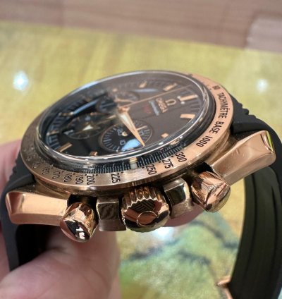 Omega Speedmaster Broad Arrow 321 53 42 50 01 001