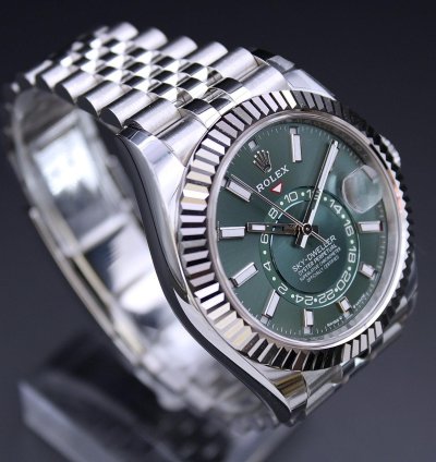 Rolex Sky-dweller In Stock New Sky-dweller Green Dial
