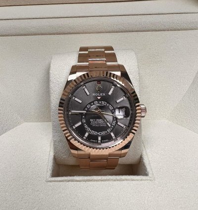 Rolex Sky-dweller M336935-0004