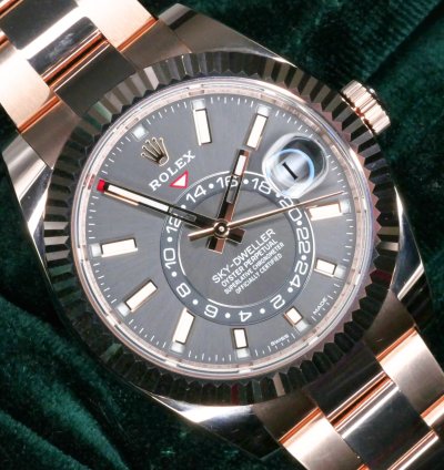 Rolex Sky-dweller Mint Complete Set Sky-dweller Rhodium Dial Rose Gold Stainless Steel 326935