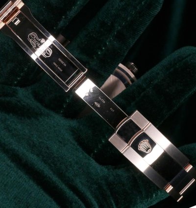 Rolex Sky-dweller Mint Complete Set Sky-dweller Rhodium Dial Rose Gold Stainless Steel 326935