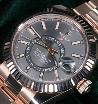Rolex Sky-dweller Mint Complete Set Sky-dweller Rhodium Dial Rose Gold Stainless Steel 326935