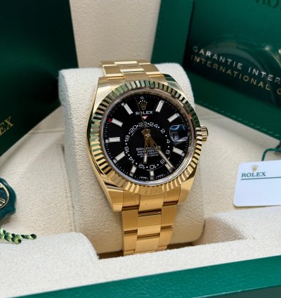 Rolex Sky-dweller New 2022 Black Dial Yellow Gold Fluted Bezel Oyster Bracelet