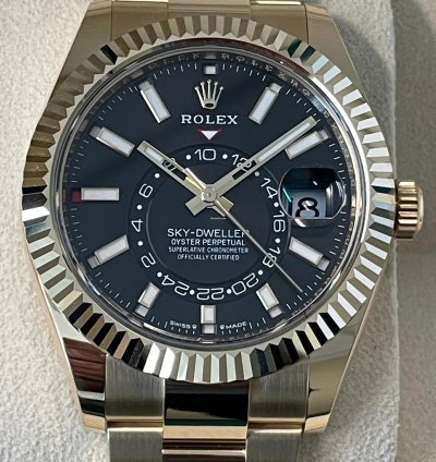 Rolex Sky-dweller New 2023 Men Watch Black Yellow Gold Bracelet 42m 336938 326938