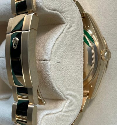 Rolex Sky-dweller New 2023 Men Watch Black Yellow Gold Bracelet 42m 336938 326938