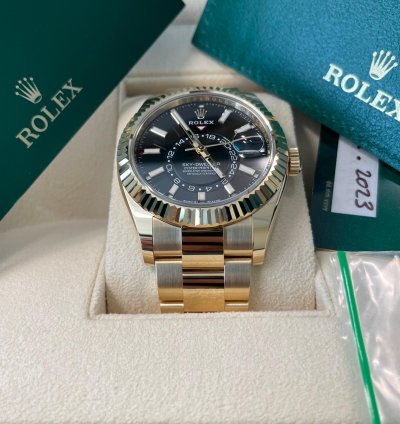 Rolex Sky-dweller New 2023 Men Watch Black Yellow Gold Bracelet 42m 336938 326938