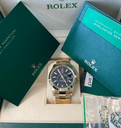 Rolex Sky-dweller New 2023 Men Watch Black Yellow Gold Bracelet 42m 336938 326938