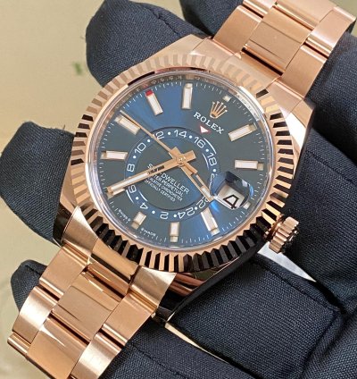 Rolex Sky-dweller New 2024 Unworn Sky-dweller Everose Gold Blue-green Dial Oyster 336935 Complete Set