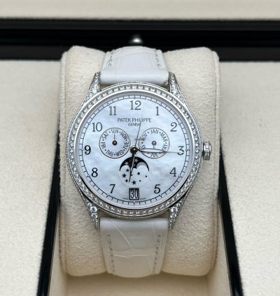 Patek Philippe Annual Calendar 4948g-010