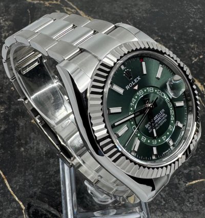 Rolex Sky-dweller New 2025 - Sky-dweller - Green Dial - Oyster - 336934-0001