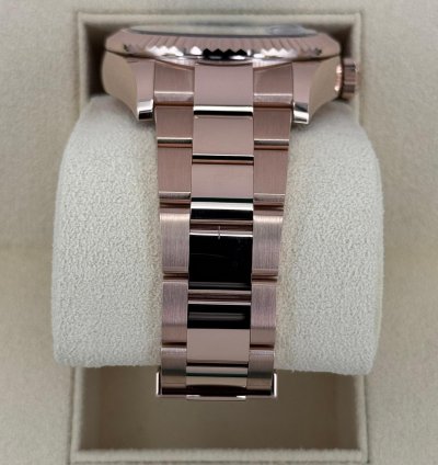 Rolex Sky-dweller New 2025 Sky-dweller 42mm 336935 Rose Gold Blue Dial