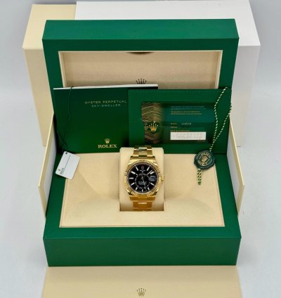 Rolex Sky-dweller New 2025 Sky-dweller 42mm 336938 Yellow Gold Oyster Black Dial