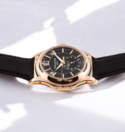 Patek Philippe Annual Calendar 5205r Black Dial 18k Rose Gold