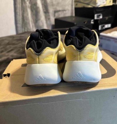 Yeezy 700