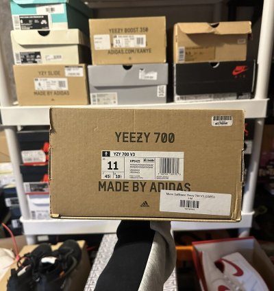 Yeezy 700