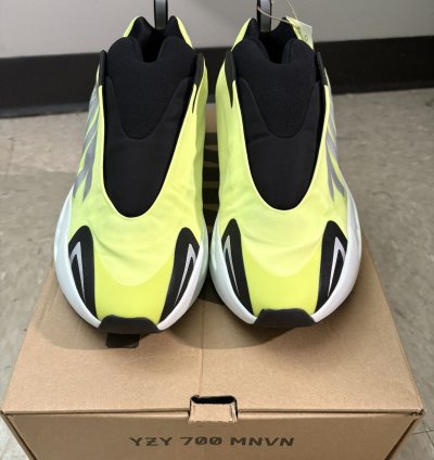 Yeezy 700 Mnvn Laceless Phosphor