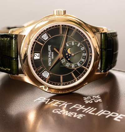 Patek Philippe Annual Calendar 5205r-011