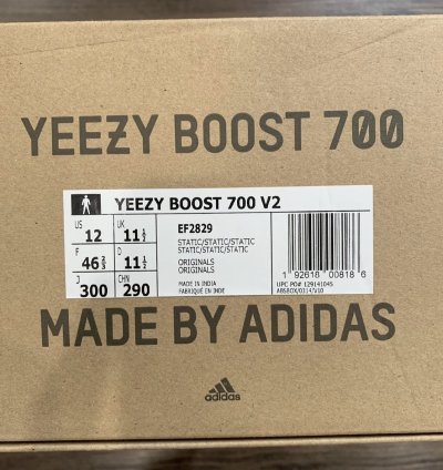 Yeezy 700 V2 Static Size 12