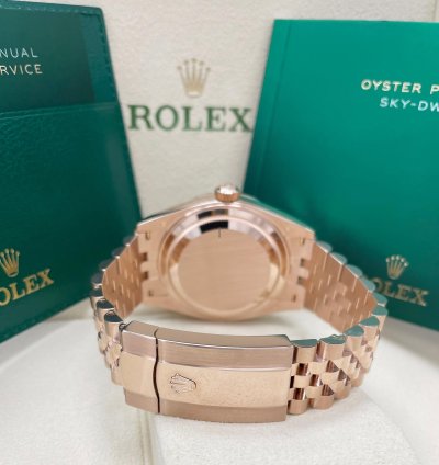 Rolex Sky-dweller New Sky-dweller 336935 Blue Dial 18k Rose Gold 42mm Jubilee Bracelet