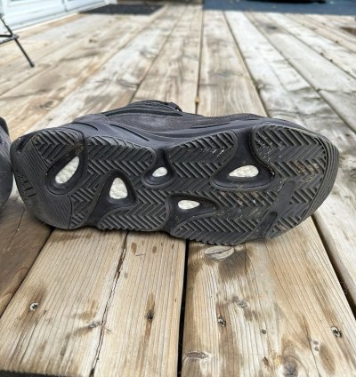 Yeezy 700 V2 Vanta Like New Black Grey Sneakers Shoes