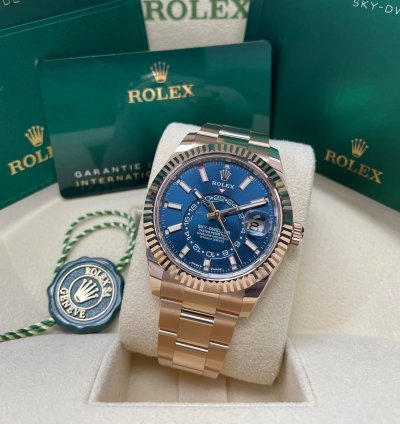 Rolex Sky-dweller New Sky-dweller 336935 Blue Dial 18k Rose Gold 42mm Oyster Bracelet