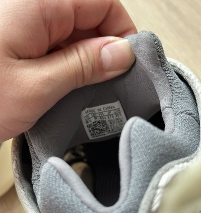 Yeezy 700 V3 Fade Salt