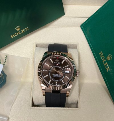 Rolex Sky-dweller Oyster Perpetual Men 326235 Brown Chocolate Everose 18kt 326235-0005