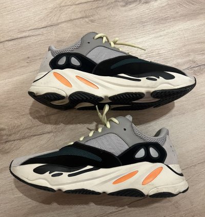 Yeezy 700 Wave Runners