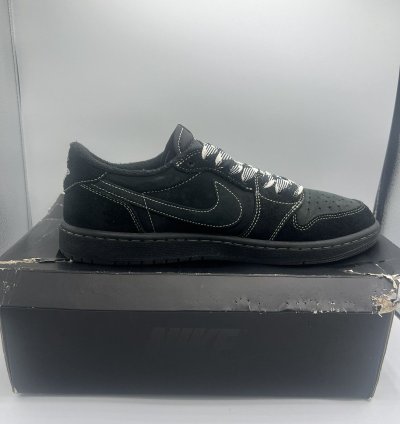 Jordan 1 Low Travis Scott Phantom