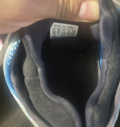 Yeezy 700v3 Arzareth