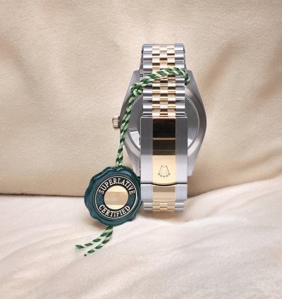 Rolex Sky-dweller Oyster Sky-dweller Jubilee Gold Steel Champagne 42 Unworn Full Set 2024