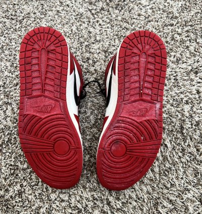 Jordan 1 Retro High Og Chicago Lost And Found