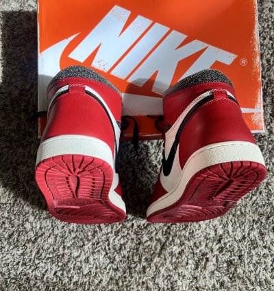 Jordan 1 Retro High Og Chicago Lost And Found