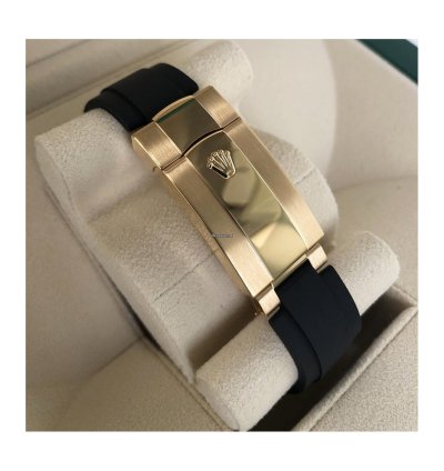 Rolex Sky-dweller Oysterflex Yellow Gold Black Dial 326238-0009 new Unworn