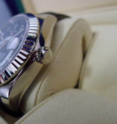 Rolex Sky-dweller Ref 326139