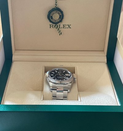 Rolex Sky-dweller Reloj Totalmente Nuevo No Se Ha Puesto Nunca 2024