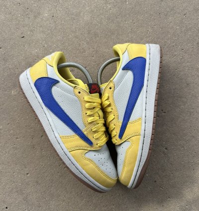 Jordan 1 Retro Low Og Sp Travis Scott Canary Size 8 5 Size 7