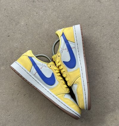 Jordan 1 Retro Low Og Sp Travis Scott Canary Size 8 5 Size 7