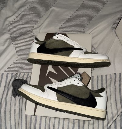 Jordan 1 Retro Low Og Sp Travis Scott Medium Olive