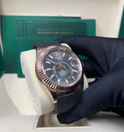 Rolex Sky-dweller Rose Gold 42mm Rhodium Dial Oysterflex 326235