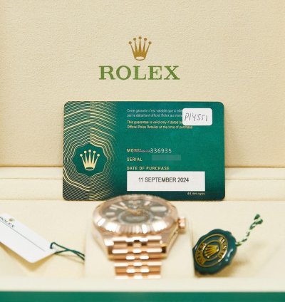 Rolex Sky-dweller Rose Gold Blue Dial On Jubilee Complete Set Unworn 2024
