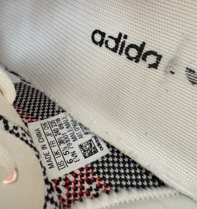 Yeezy Adidas Sneakers Size 38 5