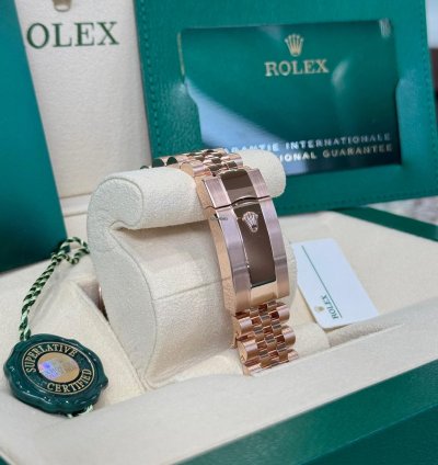 Rolex Sky-dweller Rose Gold Blue Jubilee 2025